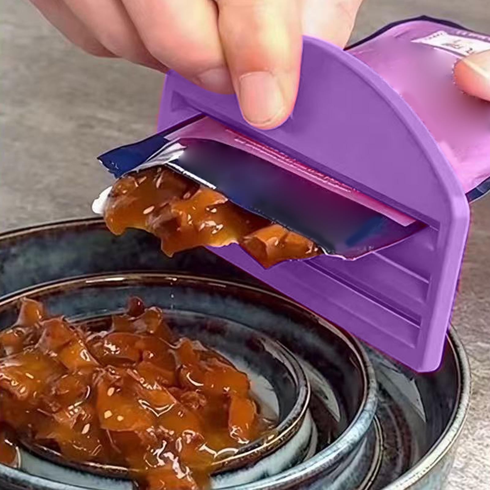 3D Printing Food - เครื่องมือบีบอาหารแมว อุปกรณ์ช่วยให้อาหารสัตว์เลี้ยงเข้าปาก ดีไซน์กะทัดรัด วัสดุพลาสติกที่ถูกสุขอนามัย ที่ป้อนอาหารสัตว์เลี้ยงแบบไม่มีของเสีย